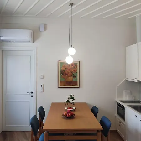 דירה 1930 Townhouse Ii