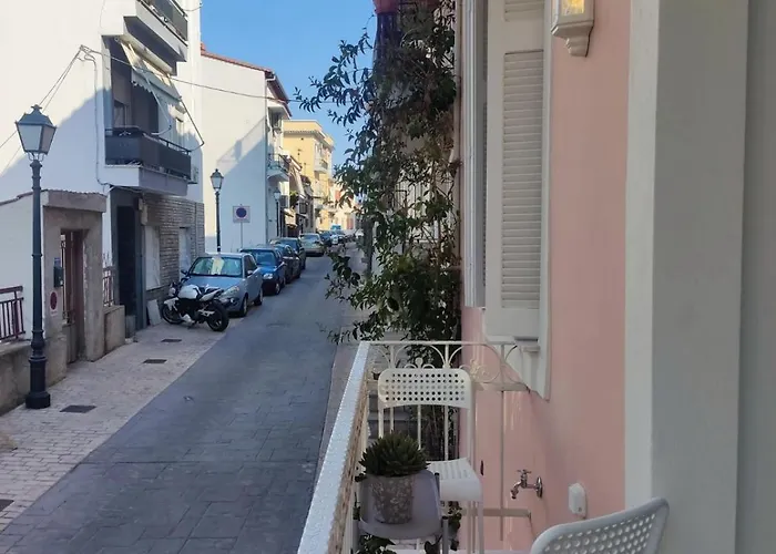 1930 Townhouse Ii Apartament
