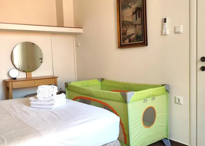 1930 Townhouse Ii Apartament